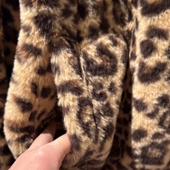 Time and Tru Leopard Faux-Fur Hooded Puffer Jacket - Brown/Tan - Picture 5 of 5